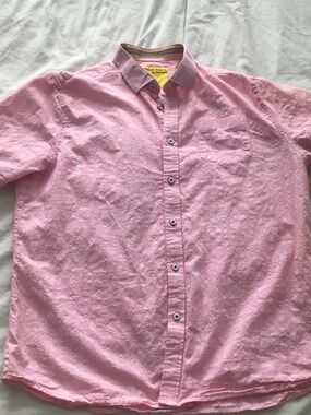 Descendant of Thieves by Dres Ladro Pink Short Sleeve Button Down - Size XL